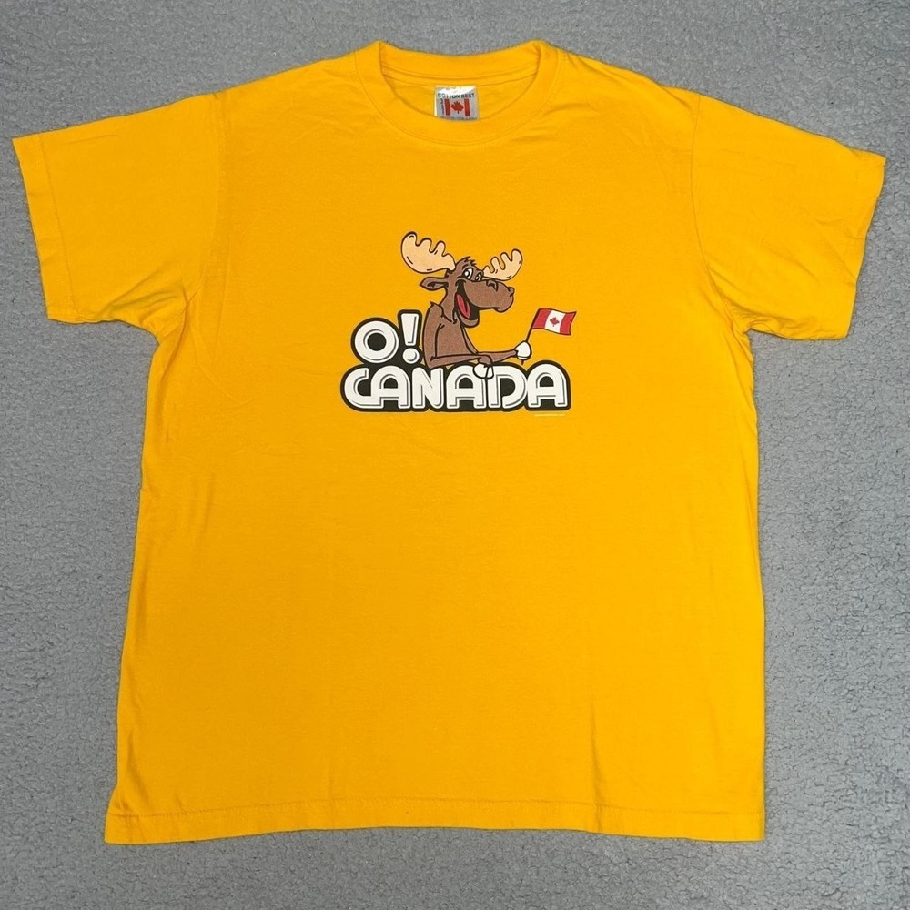 VTG O! Canada Cartoon Moose T Shirt Men's Sz M Yellow Canadian Flag Souvenir Tee